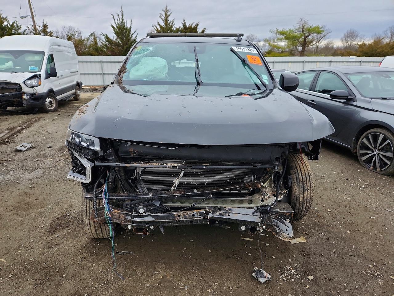 1GNSKBED9RR105338 · 2024 CHEVROLET SUBURBAN · 5/13