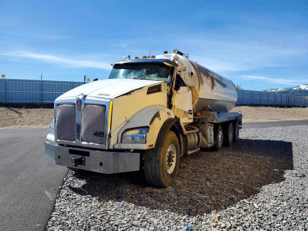 1NKZX4EX6PJ238423 · 2023 KENWORTH CONSTRUCTION · 2/10