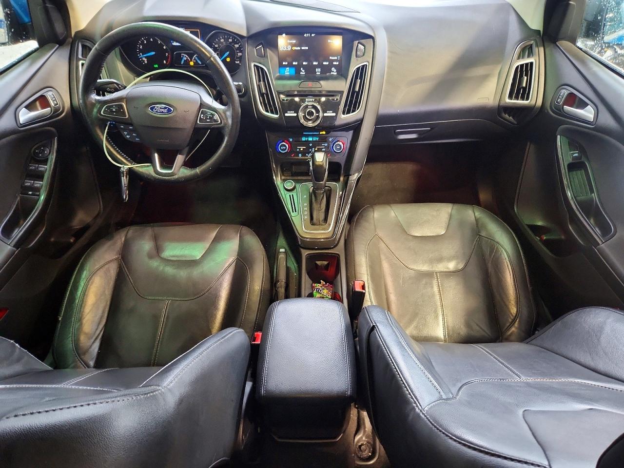 1FADP3J21GL363761 · 2016 FORD FOCUS · 8/12