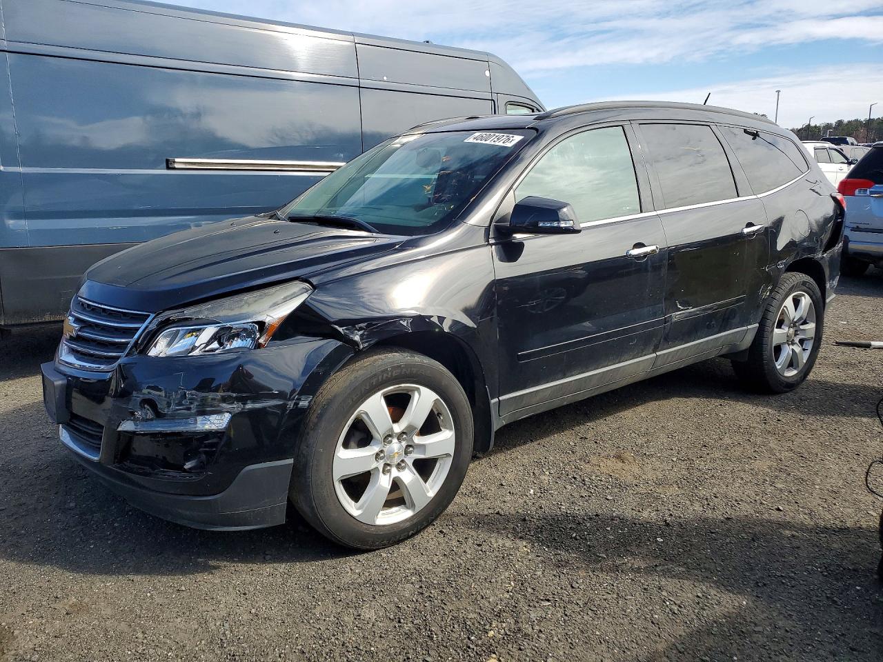 1GNKVGKD2HJ295991 · 2017 CHEVROLET TRAVERSE