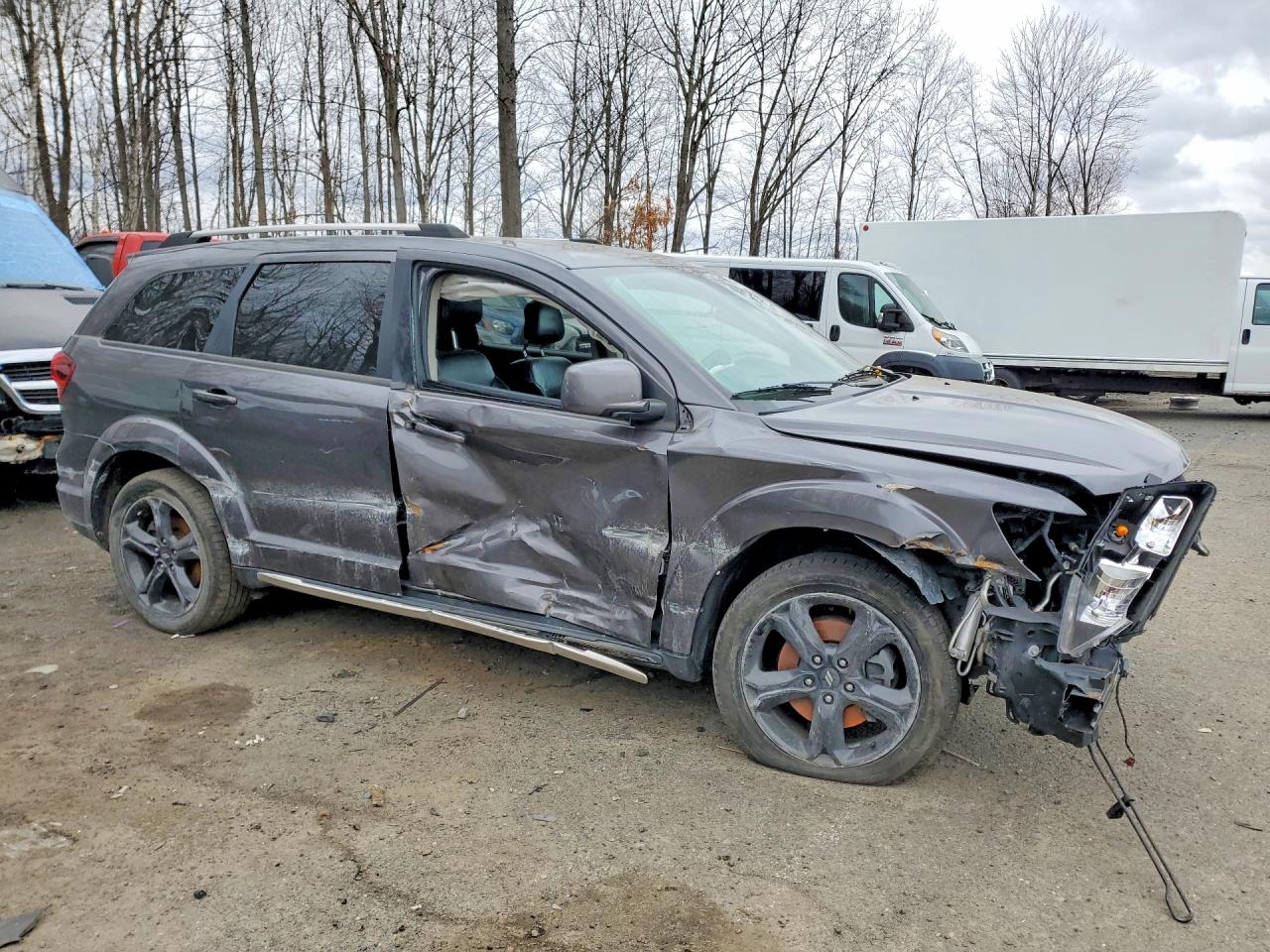 3C4PDCGB4LT272425 · 2020 DODGE JOURNEY · 4/13