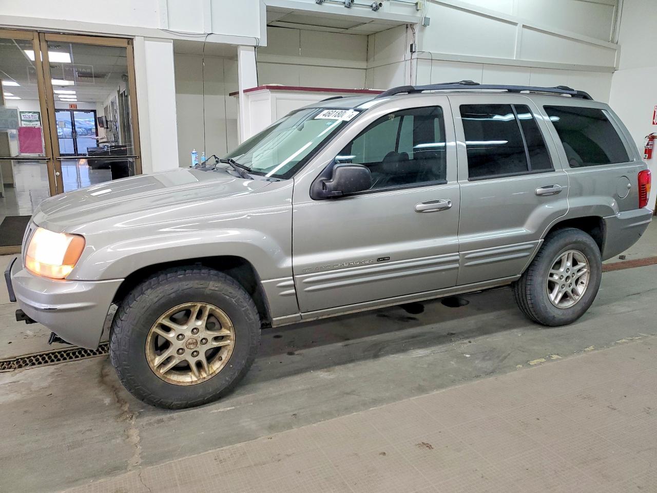 1J4GW58NXYC389423 · 2000 JEEP GRAND CHEROKEE