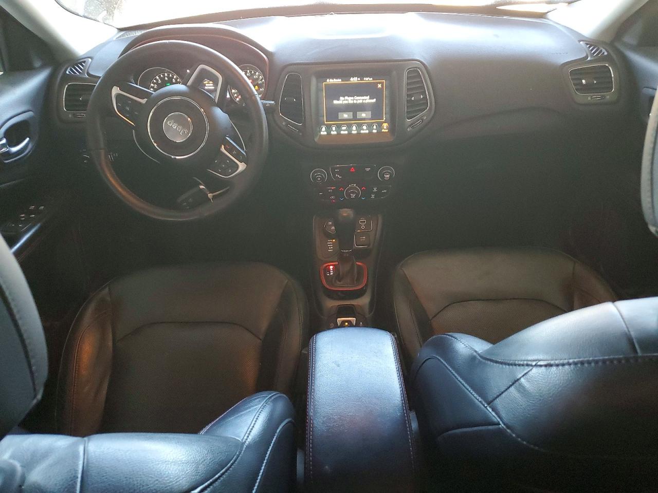 3C4NJDDB0HT633554 · 2017 JEEP COMPASS · 8/13