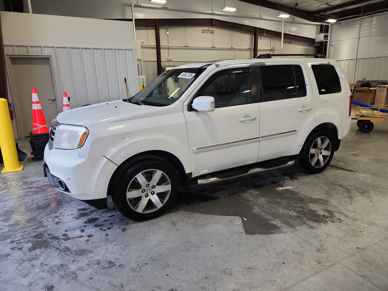 5FNYF4H96DB035824 · 2013 HONDA PILOT