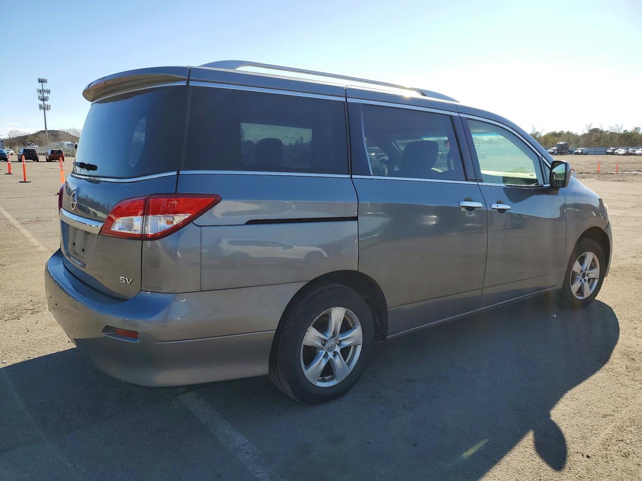 JN8AE2KP8G9154168 · 2016 NISSAN QUEST · 3/13