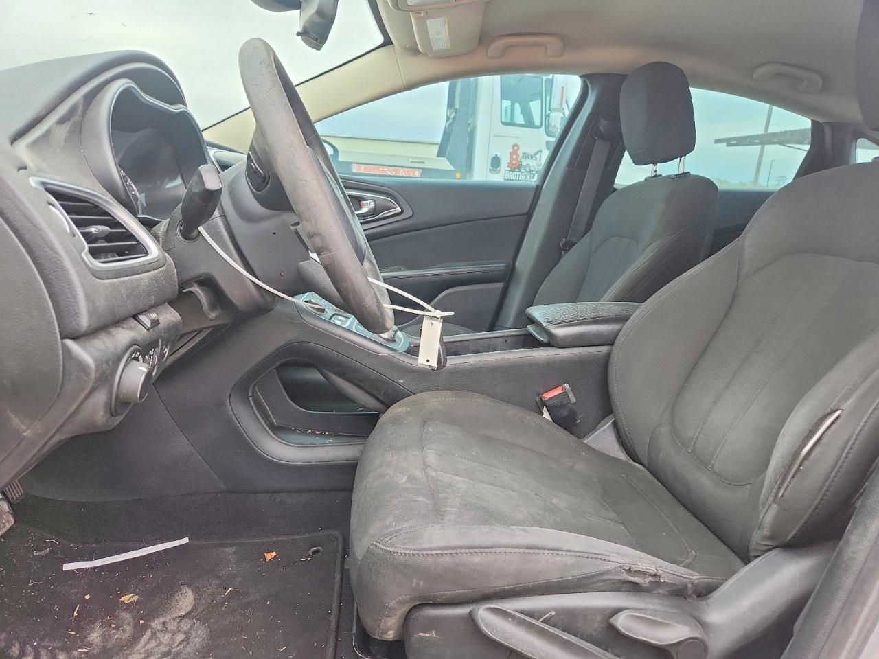 1C3CCCAB1GN128884 · 2016 CHRYSLER 200 · 7/12