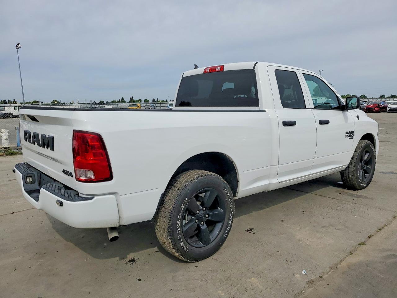 1C6RR7FG6NS175592 · 2022 RAM 1500 CLASSIC · 3/12