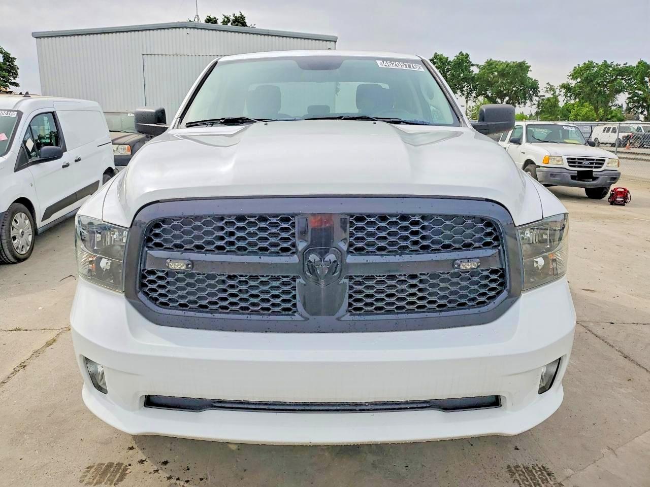 1C6RR7FG6NS175592 · 2022 RAM 1500 CLASSIC · 5/12