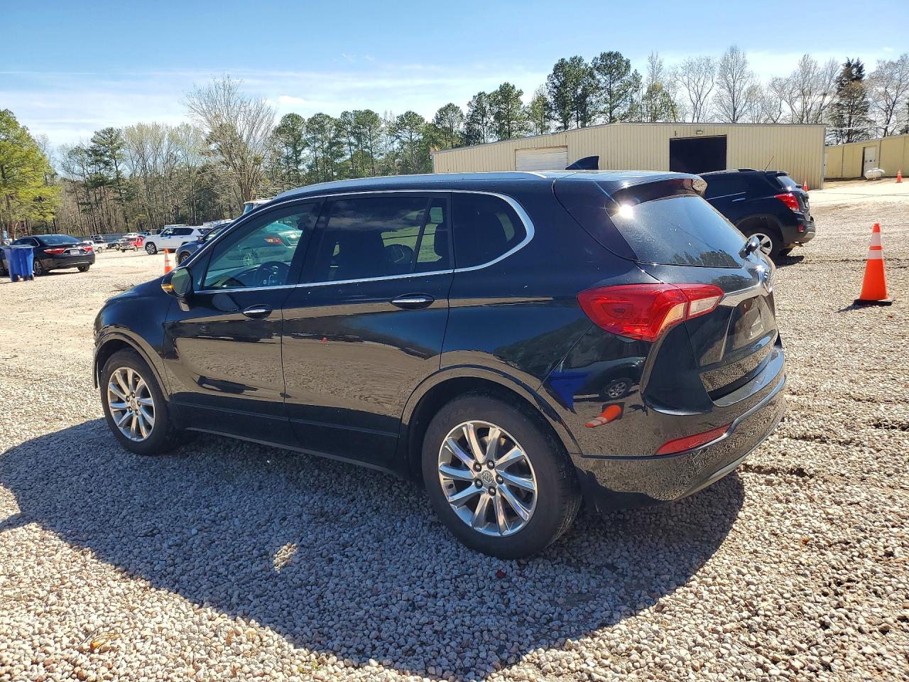LRBFXCSA4KD024003 · 2019 BUICK ENVISION · 2/13