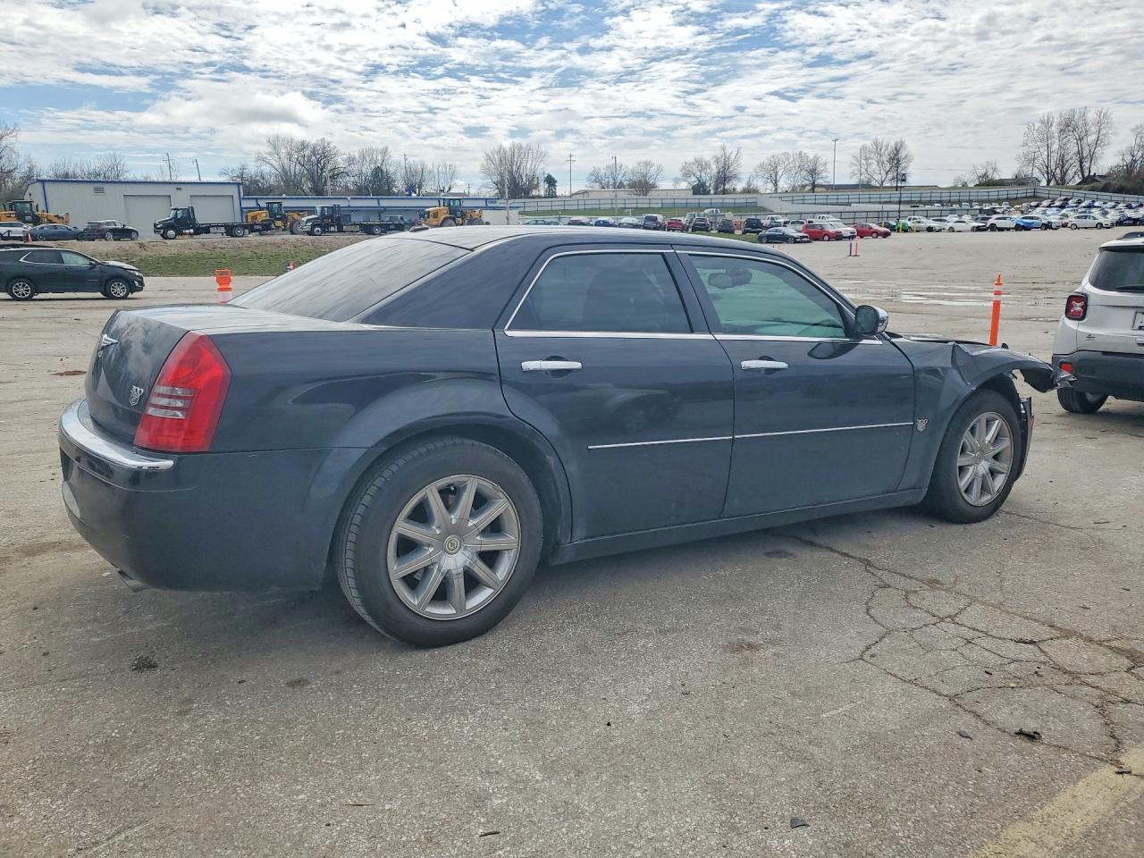2C3LA63H87H823705 · 2007 CHRYSLER 300C · 3/12