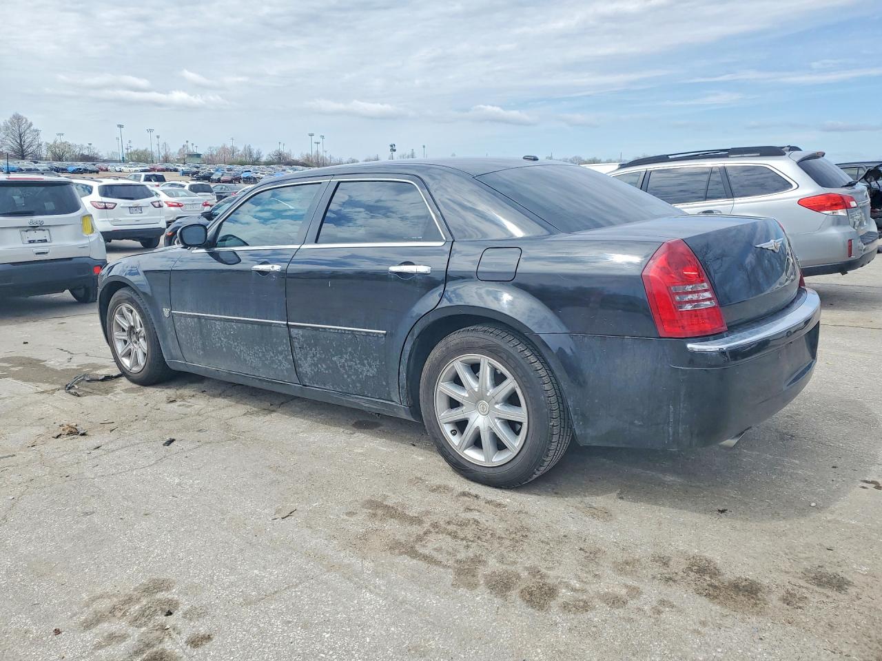 2C3LA63H87H823705 · 2007 CHRYSLER 300C · 2/12