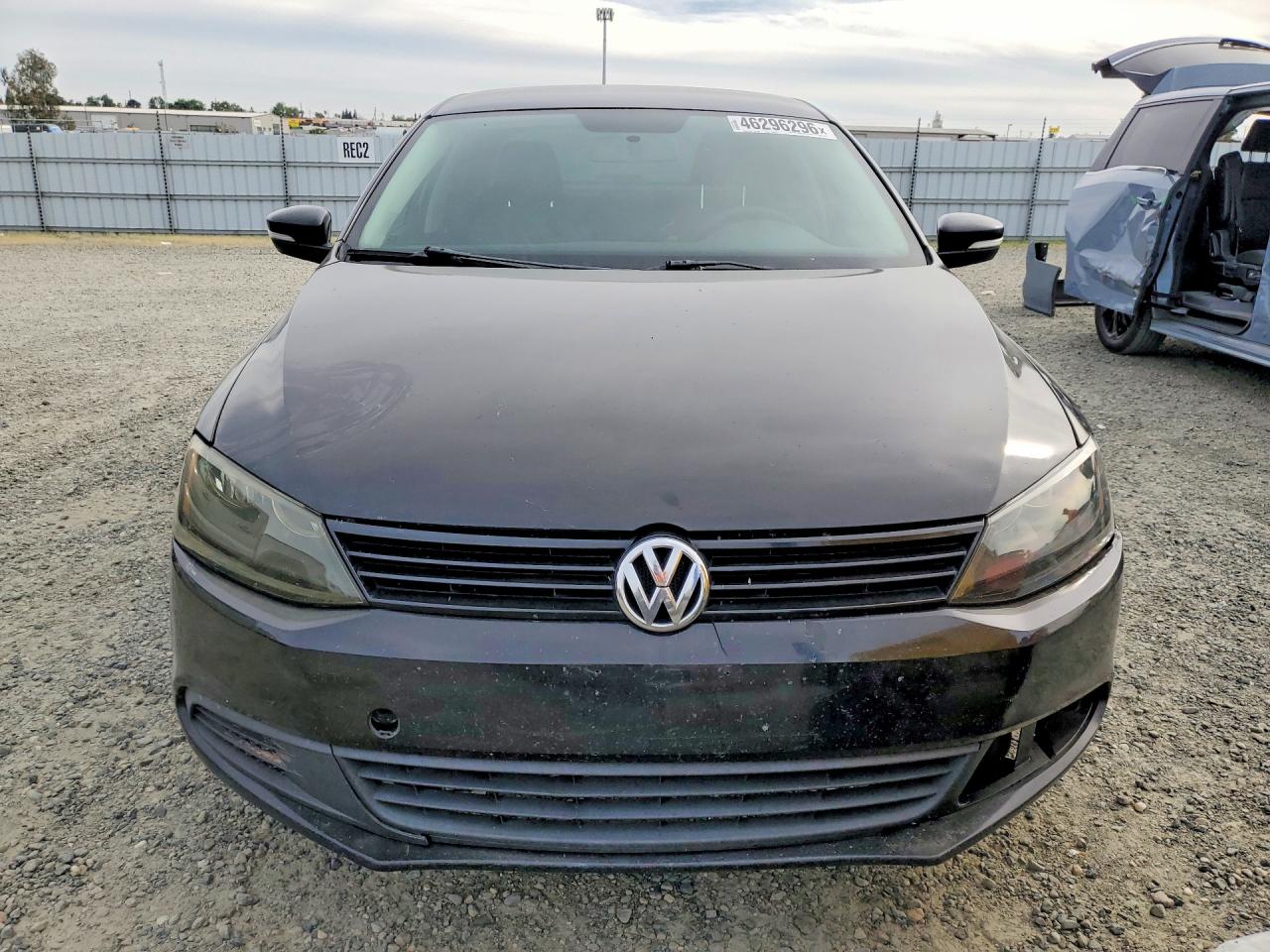 3VWD17AJ1EM367098 · 2014 VOLKSWAGEN JETTA · 5/12