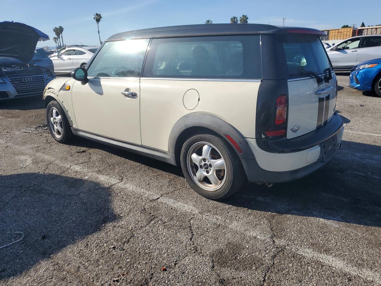 WMWML33588TN66271 · 2008 MINI COOPER · 2/13