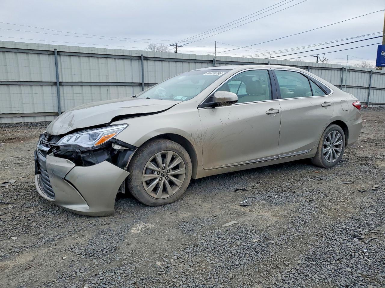 4T1BK1FK5HU583117 · 2017 TOYOTA CAMRY