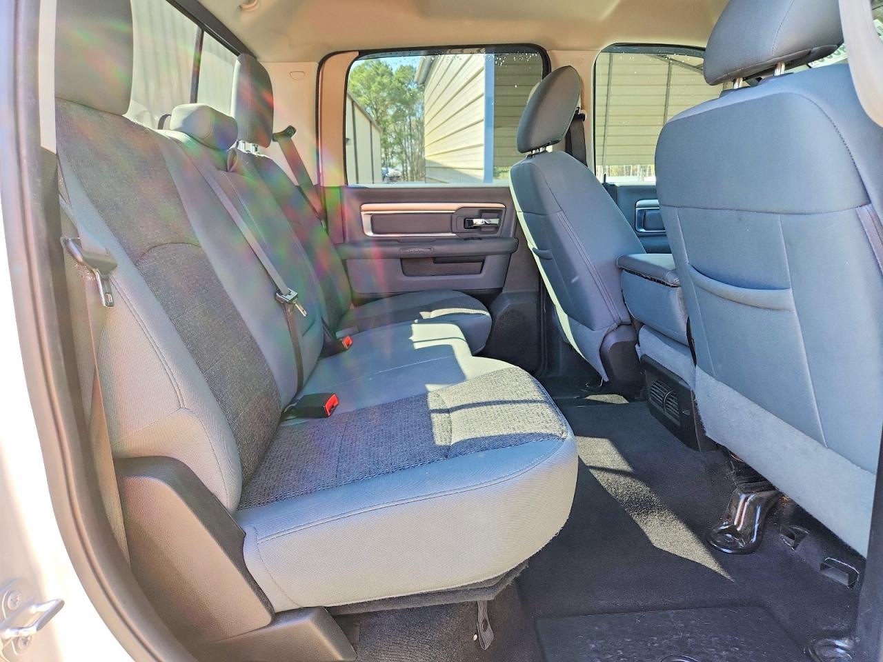 1C6RR7LG2HS763675 · 2017 RAM 1500 · 9/12