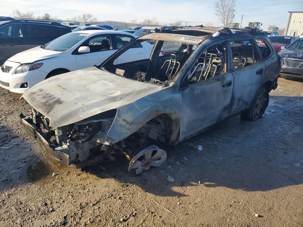 4S4BRCHC4B3346807 · 2011 SUBARU OUTBACK