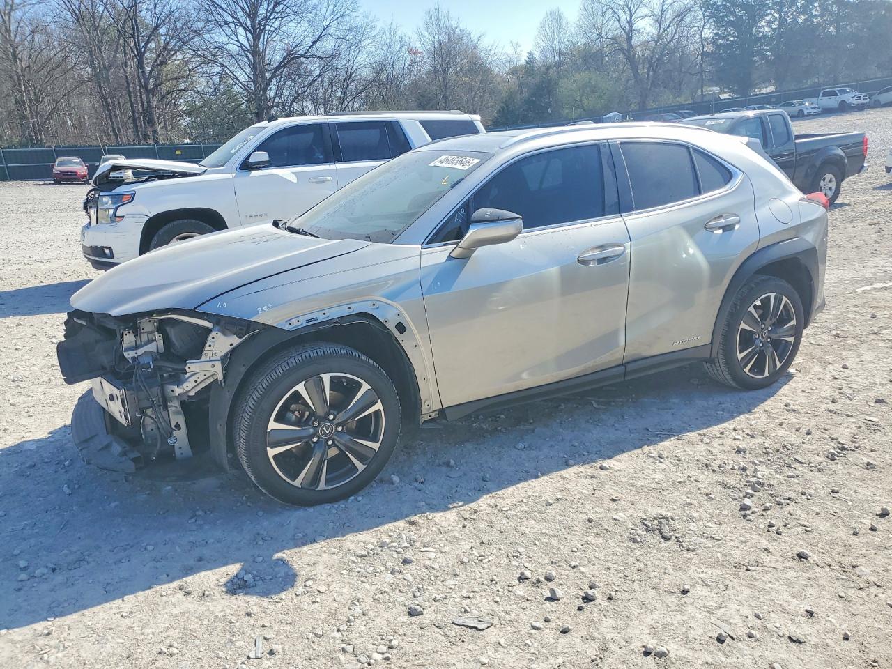 JTHU9JBH3K2015890 · 2019 LEXUS UX 250H