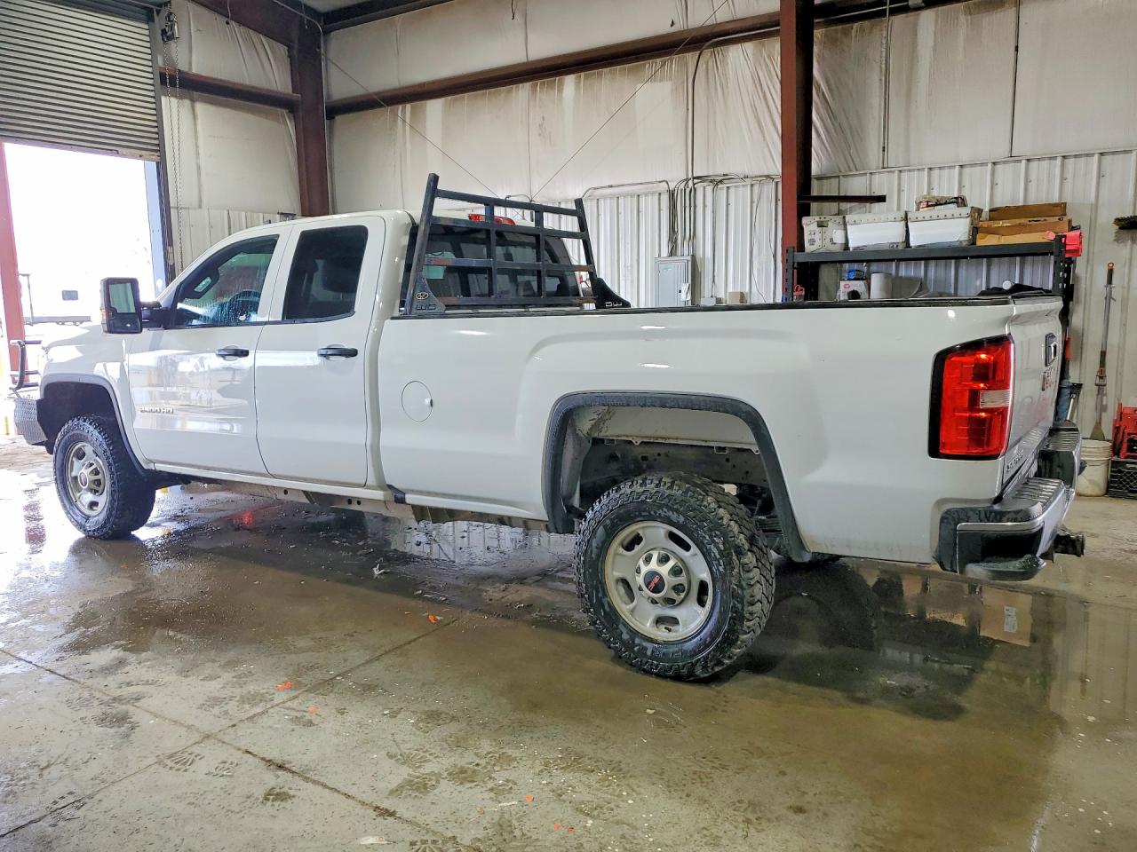 1GT22REG8HZ273448 · 2017 GMC SIERRA · 2/12