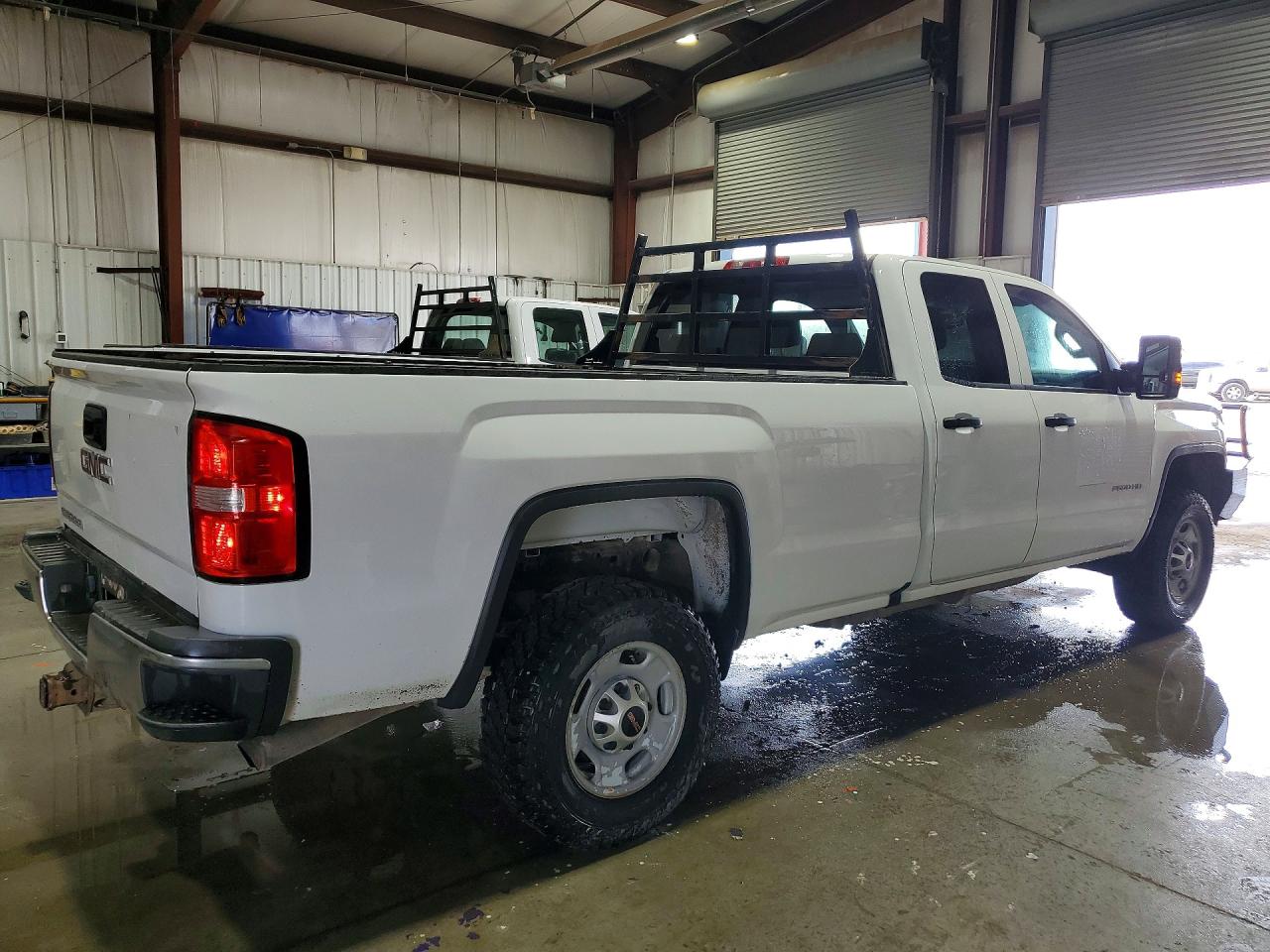 1GT22REG8HZ273448 · 2017 GMC SIERRA · 3/12