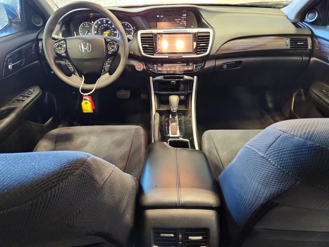 1HGCR2F05GA079161 · 2016 HONDA ACCORD · 8/12