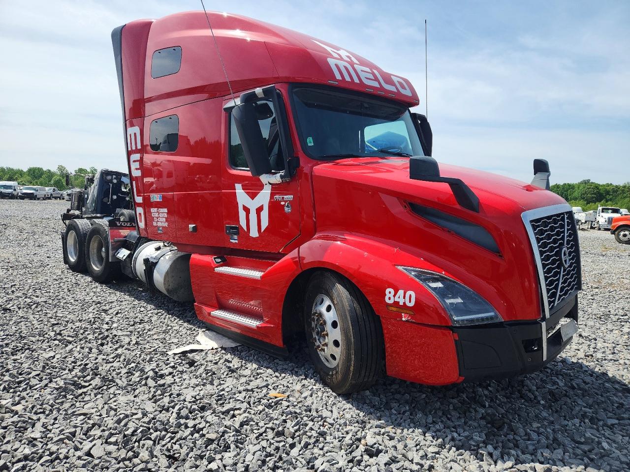 4V4NC9EJ7RN641542 · 2024 VOLVO VN
