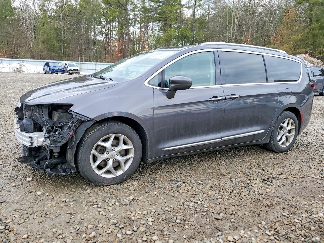 2C4RC1EG0KR576383 · 2019 CHRYSLER PACIFICA