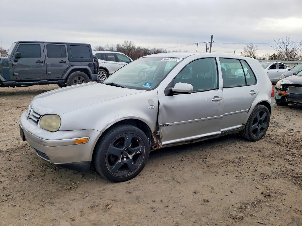 2003 VOLKSWAGEN GOLF