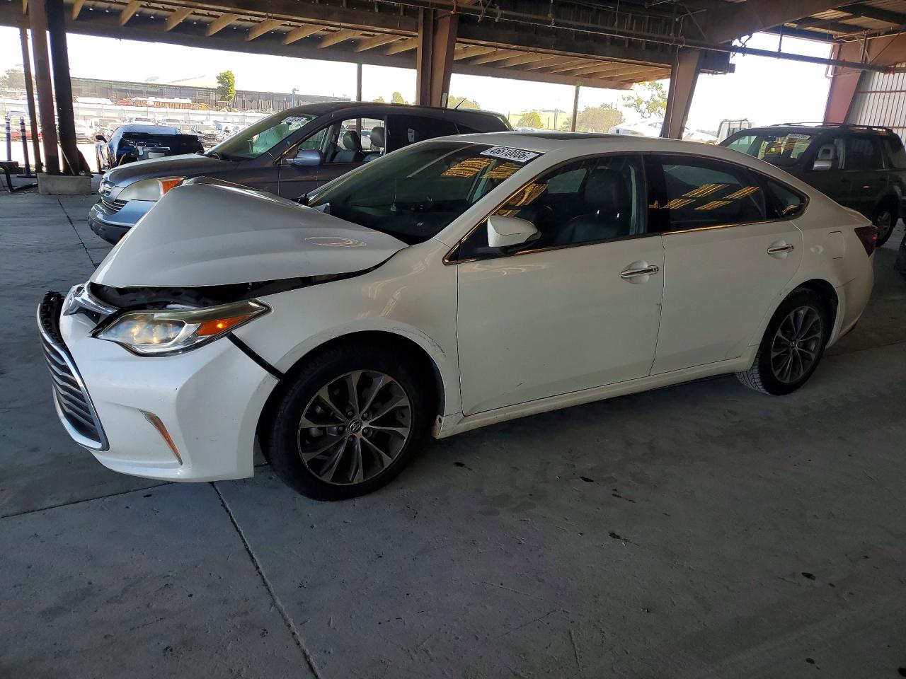4T1BK1EB6GU206554 · 2016 TOYOTA AVALON