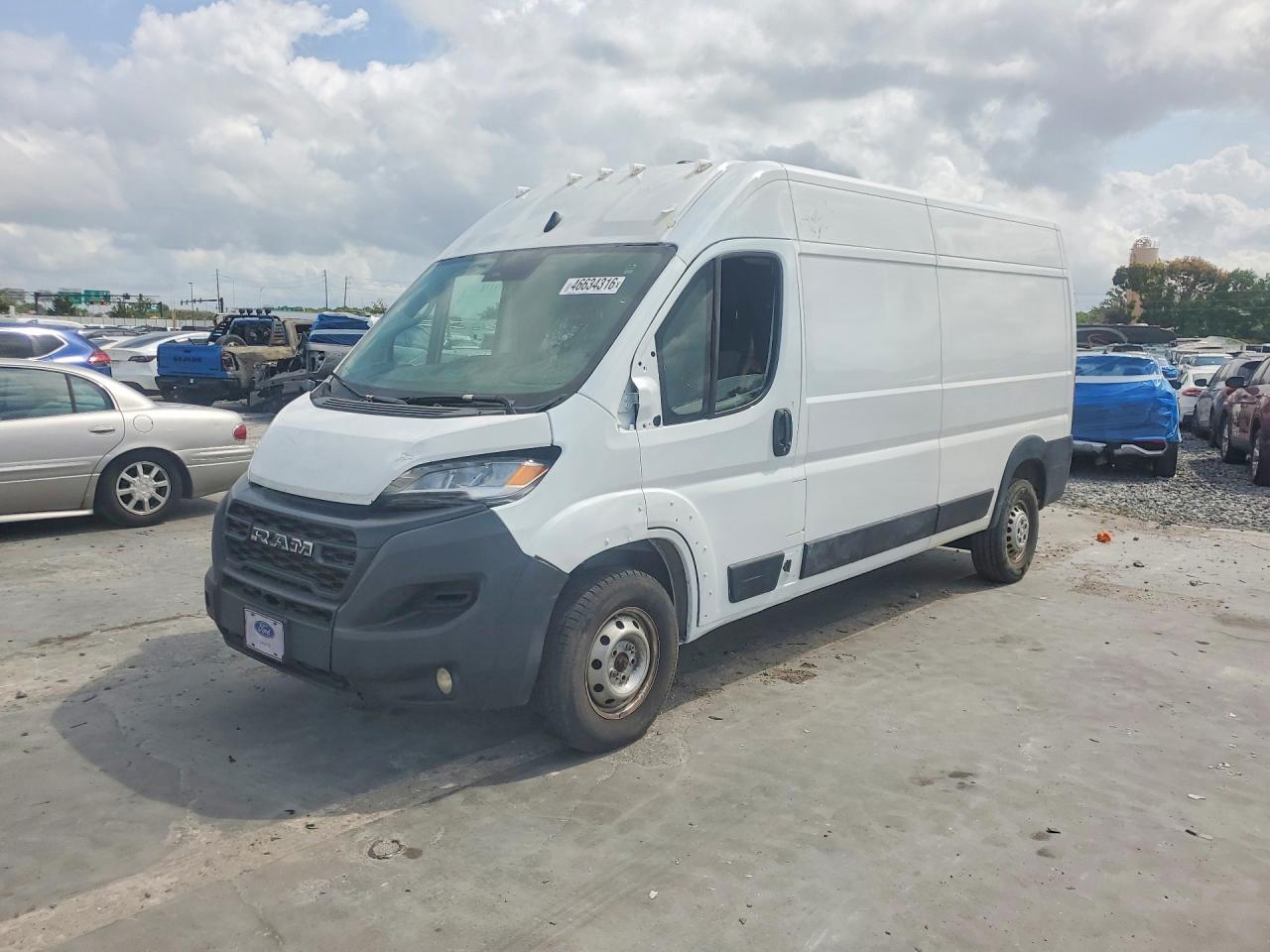 3C6LRVDG4RE112917 · 2024 RAM PROMASTER 1500