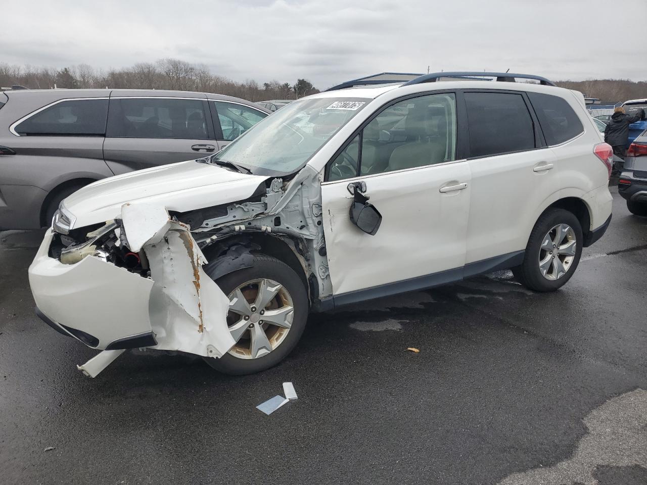 JF2SJAHC1EH429104 · 2014 SUBARU FORESTER