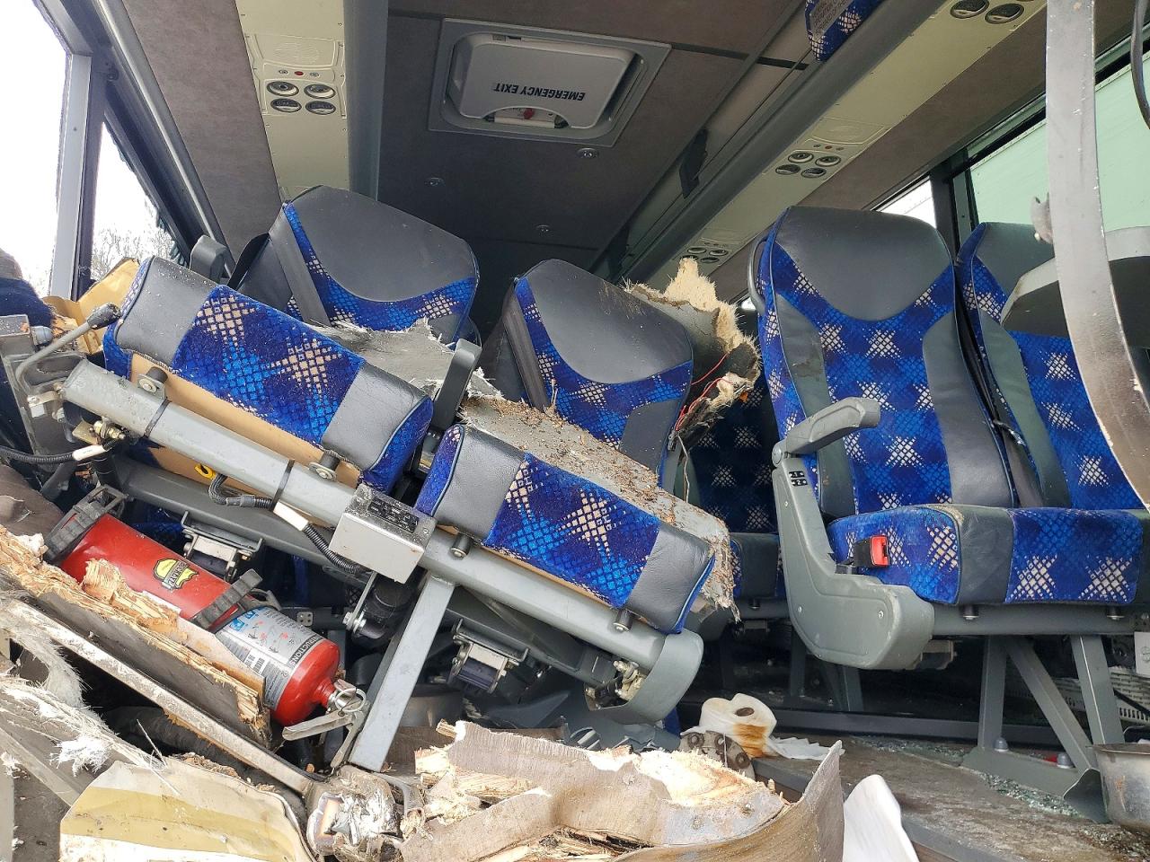 YE2XC82B0H3049461 · 2017 VAN HOOL COMMUTER COACH CX · 6/10
