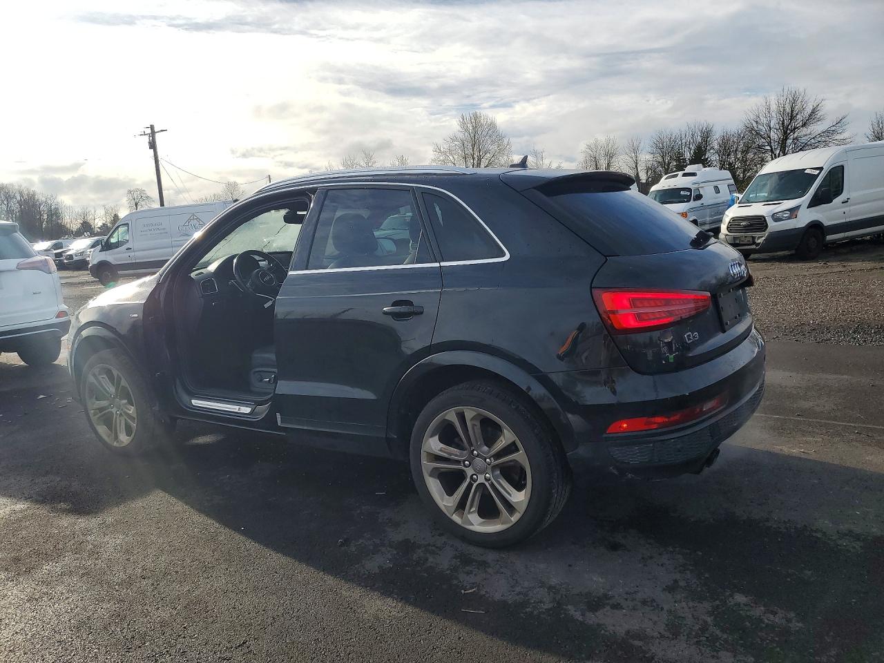 WA1GFCFS4GR007234 · 2016 AUDI Q3 · 2/12