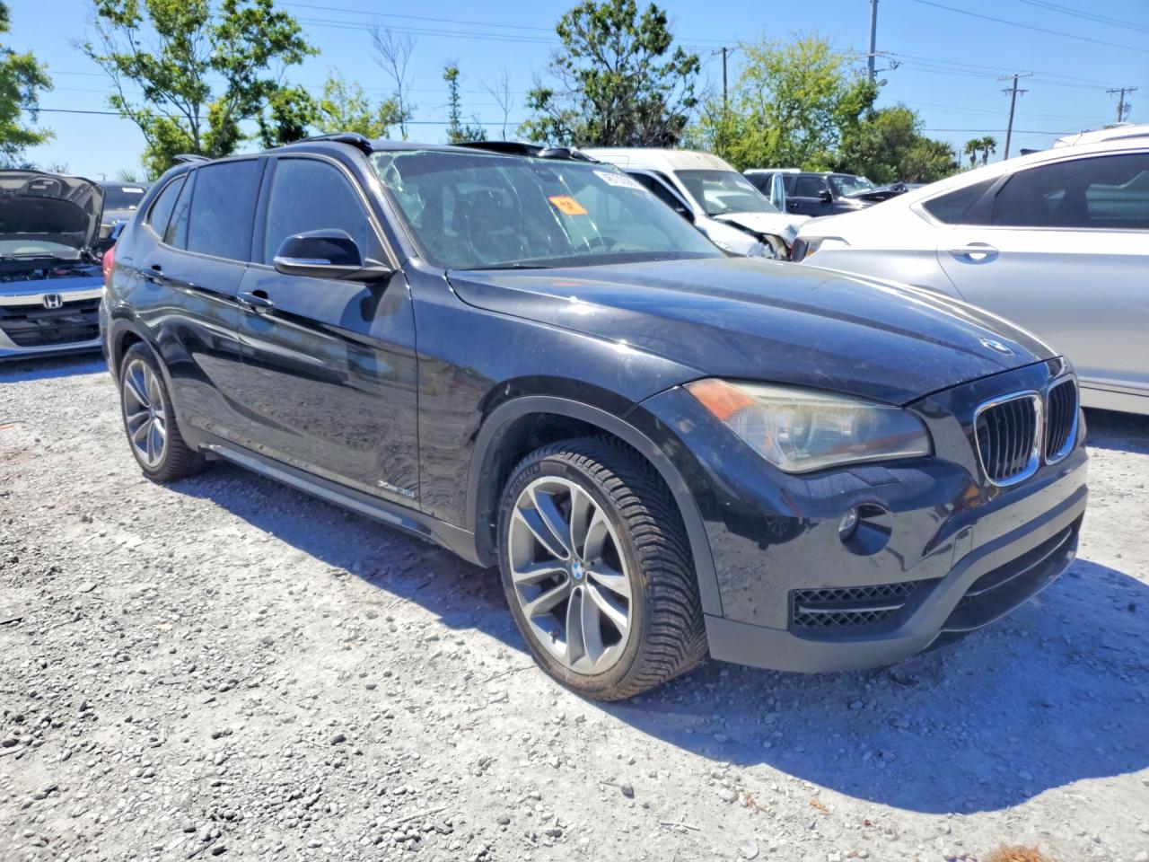 WBAVM5C52DVL63968 · 2013 BMW X1 · 4/13
