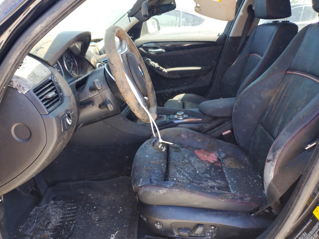 WBAVM5C52DVL63968 · 2013 BMW X1 · 7/13