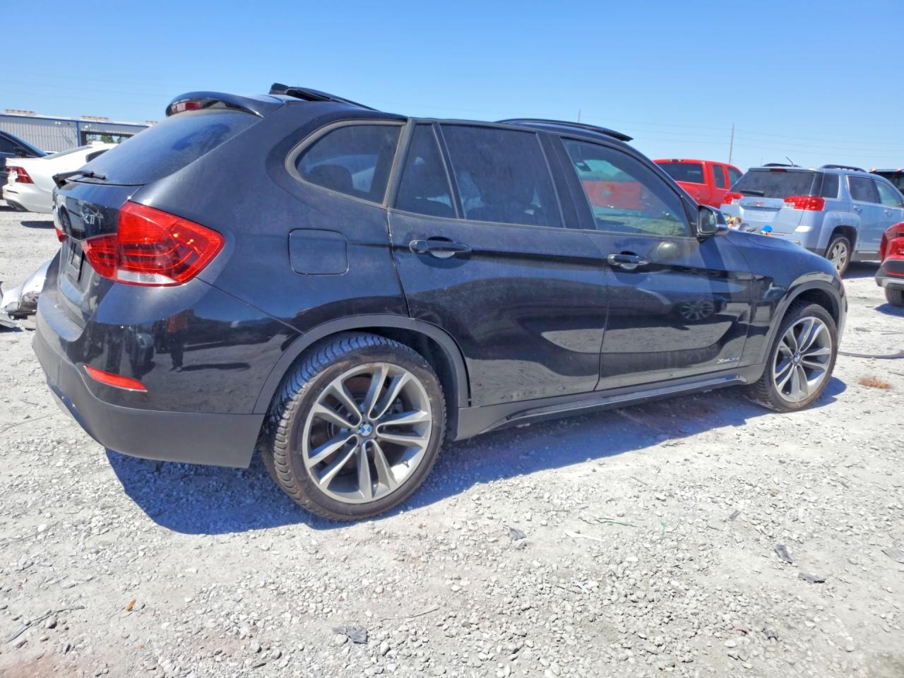 WBAVM5C52DVL63968 · 2013 BMW X1 · 3/13