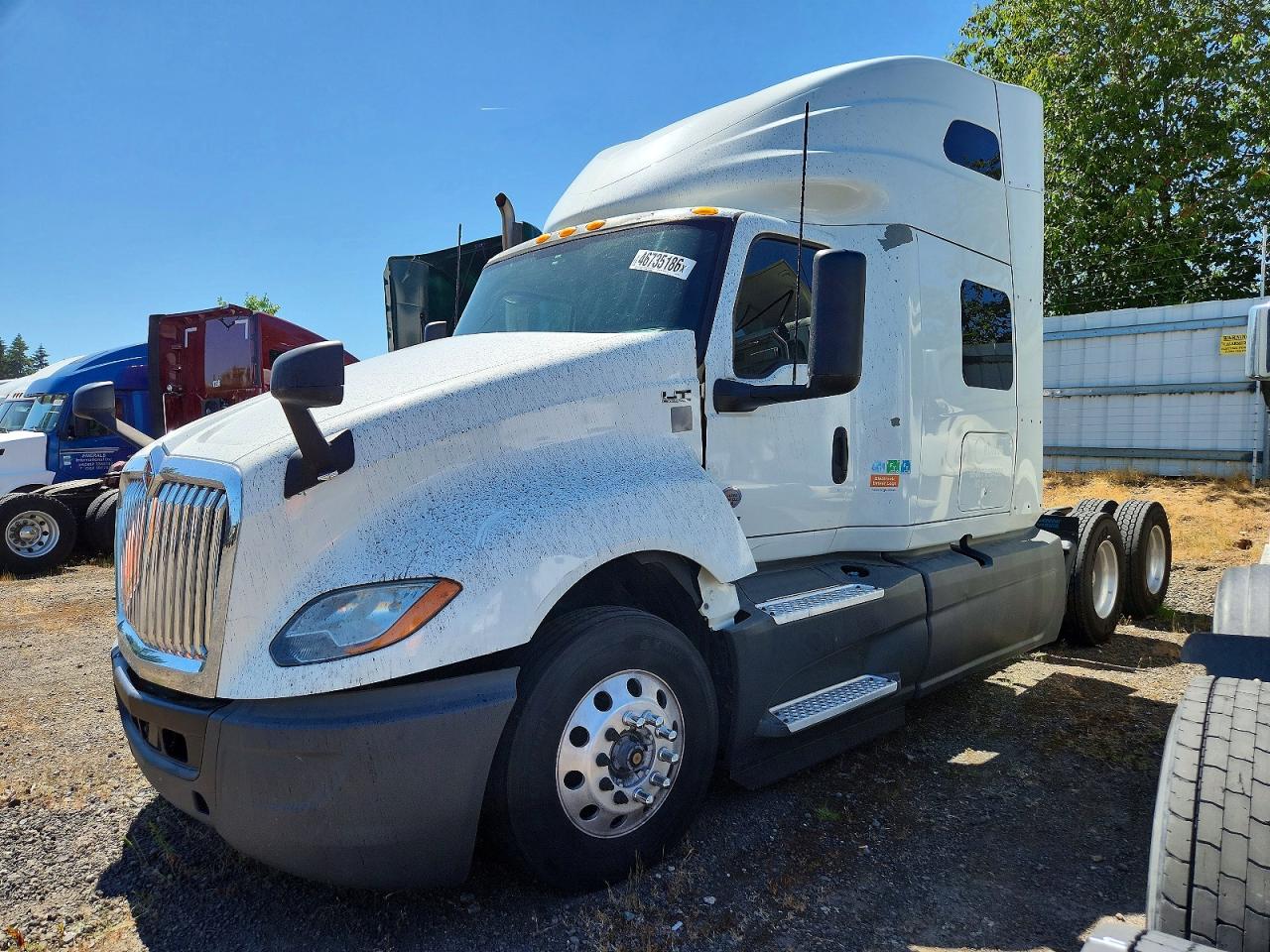 3HSDZAPR6KN077815 · 2019 INTERNATIONAL LT625 · 2/10