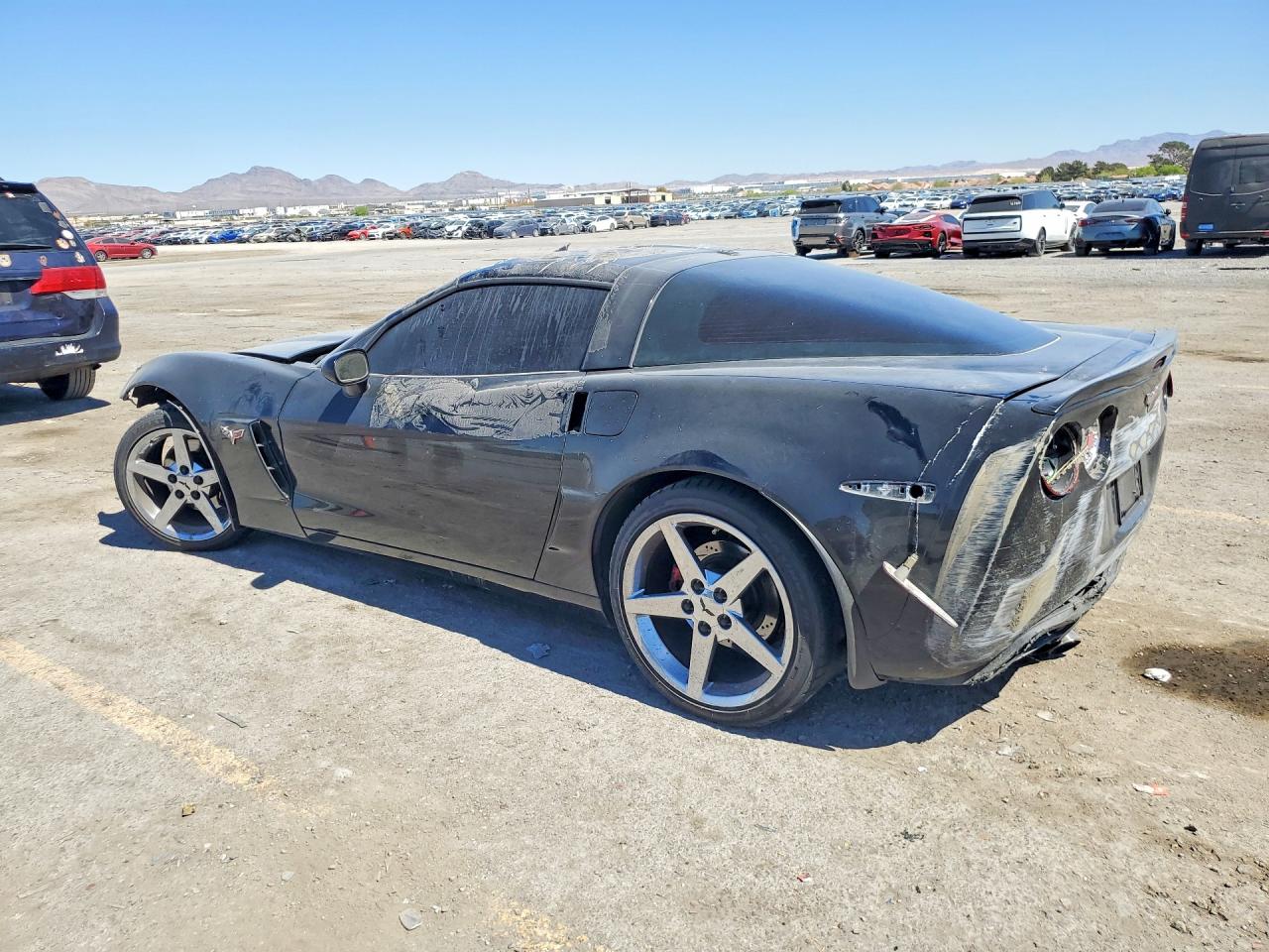1G1YY24U655125270 · 2005 CHEVROLET CORVETTE · 2/12