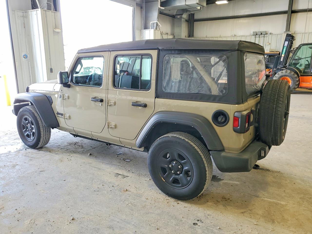 1C4HJXDN3NW226875 · 2022 JEEP WRANGLER UNLIMITED · 2/13