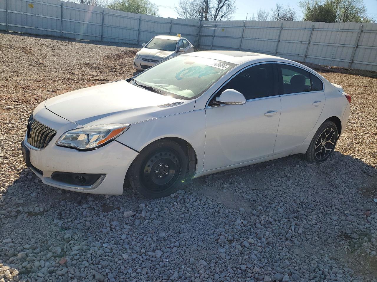 2G4GL5EX3H9181133 · 2017 BUICK REGAL