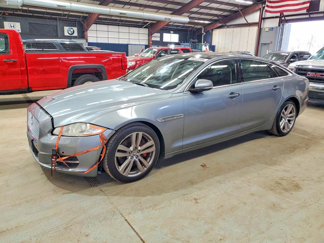 SAJWA2GB6BLV07658 · 2011 JAGUAR XJL