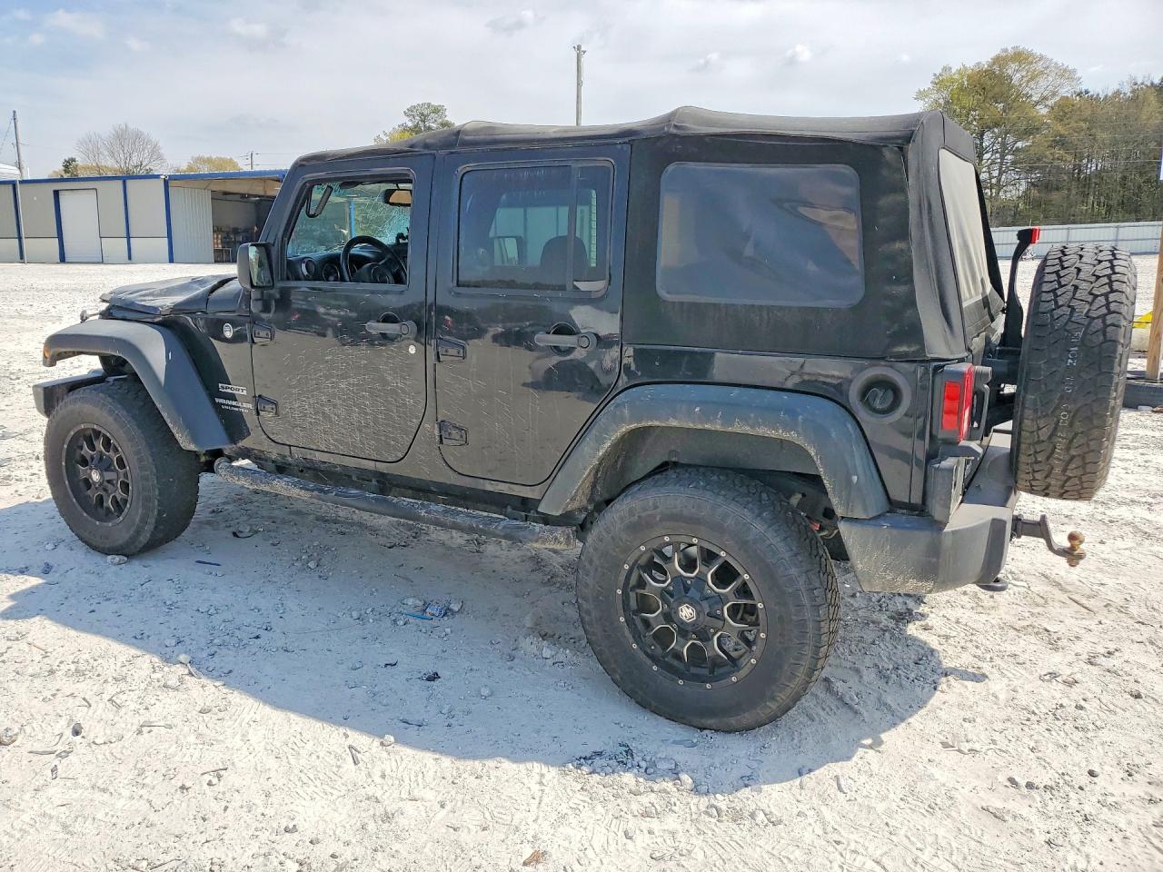 1C4BJWDG0FL732202 · 2015 JEEP WRANGLER UNLIMITED · 2/13