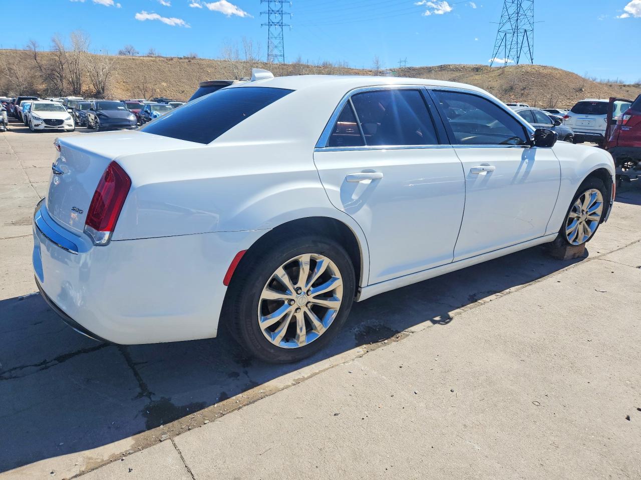2C3CCARG3GH270506 · 2016 CHRYSLER 300 · 3/12