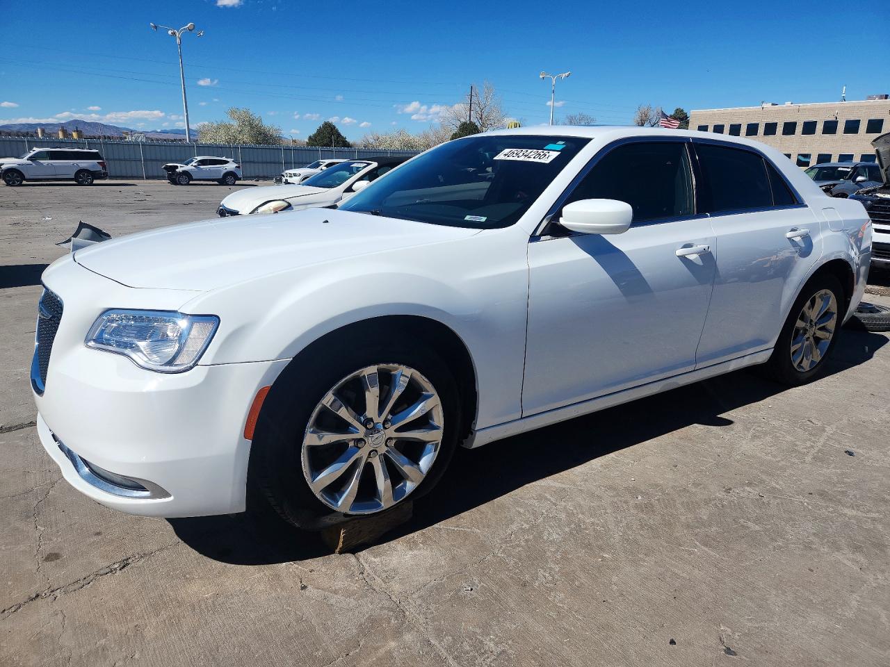 2016 CHRYSLER 300