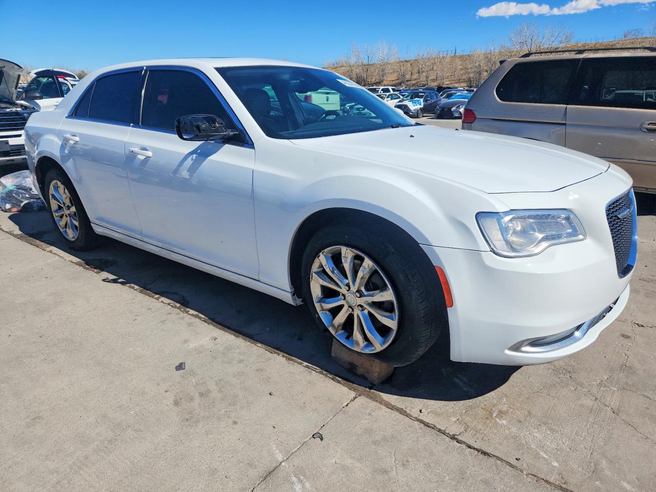 2C3CCARG3GH270506 · 2016 CHRYSLER 300 · 4/12