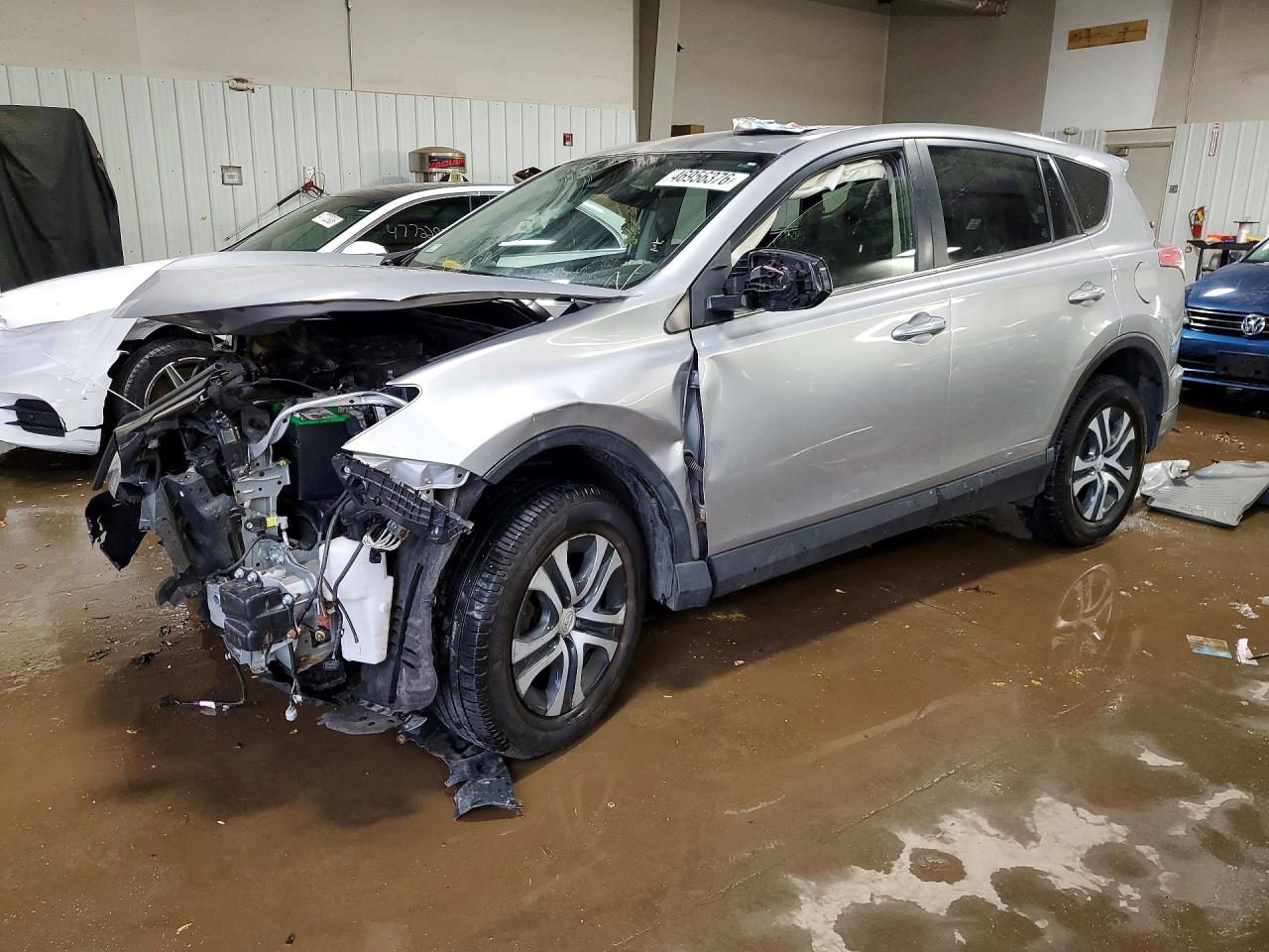 JTMZFREV3JJ195781 · 2018 TOYOTA RAV4