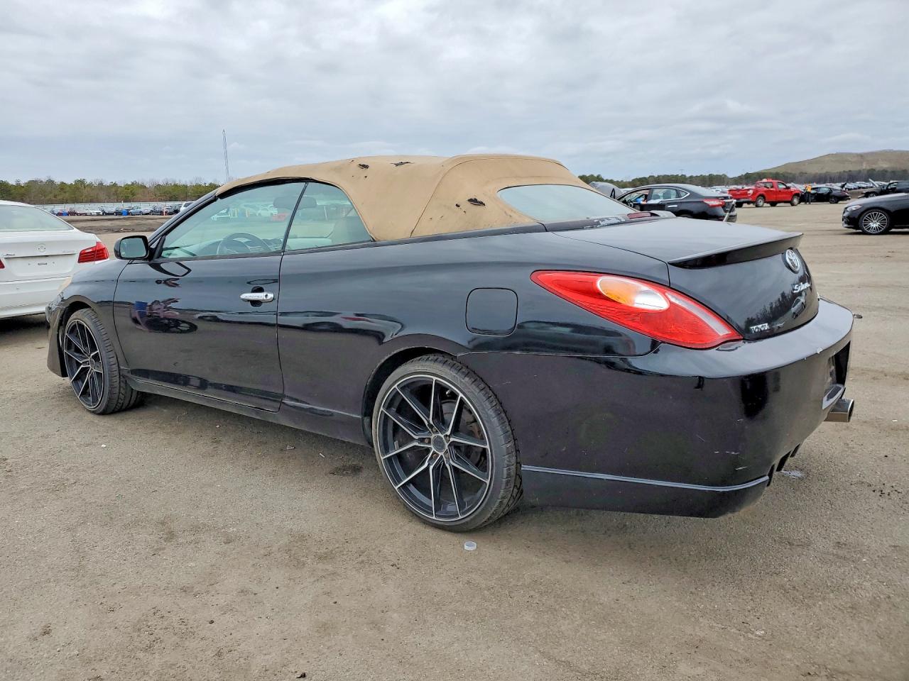 4T1FA38P85U047461 · 2005 TOYOTA CAMRY SOLARA · 2/12
