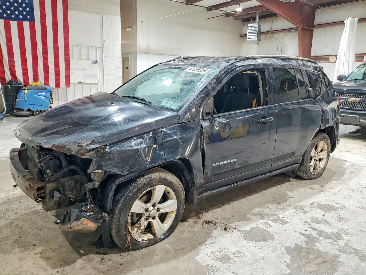 1C4NJDBB9ED828430 · 2014 JEEP COMPASS