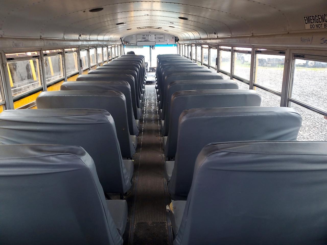 1T88T9E2XD1162452 · 2013 THOMAS SAF-T-LINER HDX · 6/10