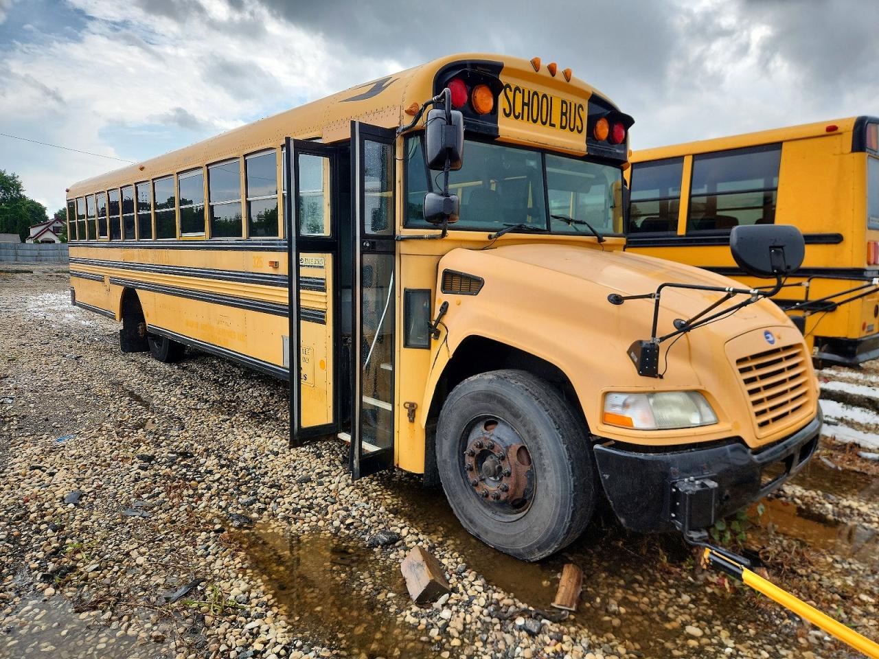 1BAKGCPA3CF287334 · 2012 BLUB SCHOOL BUS