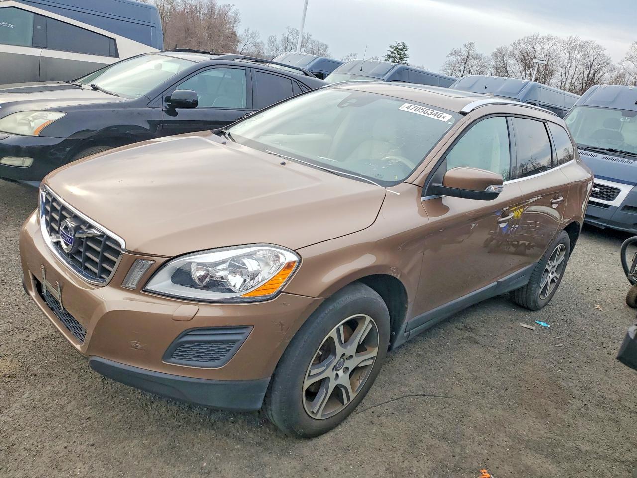 YV4902DZ6D2457317 · 2013 VOLVO XC60